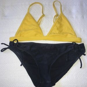 Black and yellow/gold bikini set